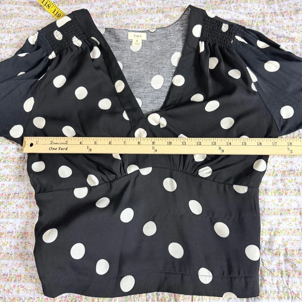 Anthropologie‎ Tiny Polka Dot Smocked Waist V-Neck Blouse Black White Size S